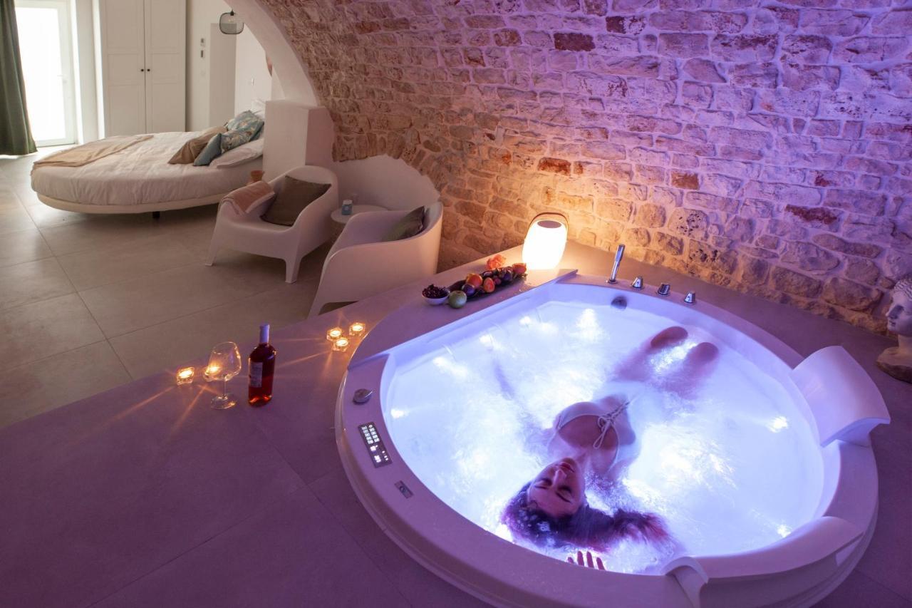 Je T'Aime Luxury Suite And Relax Conversano Exteriör bild