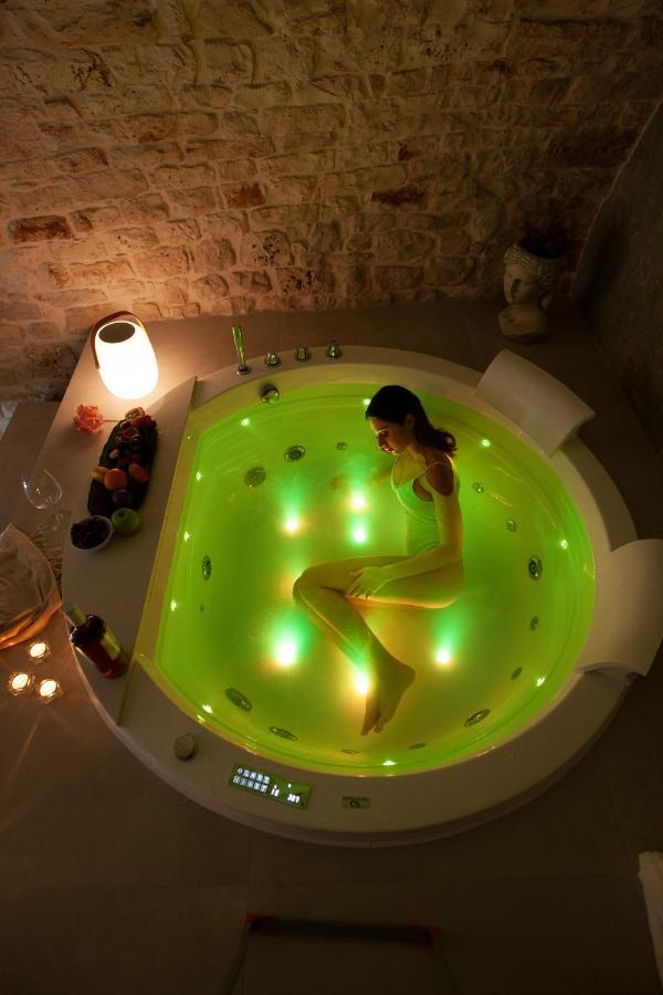 Je T'Aime Luxury Suite And Relax Conversano Exteriör bild